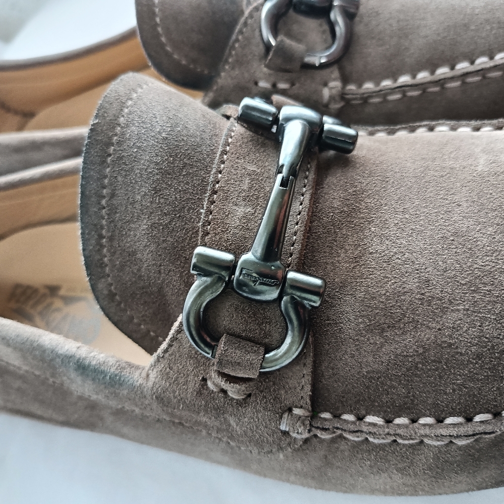 Salvatore Ferragamo Parigi  Gancini Suede Drivers men's loafers US 10.5D - Picture 10 of 16